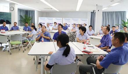 孩子的成长，除了老师，还有……